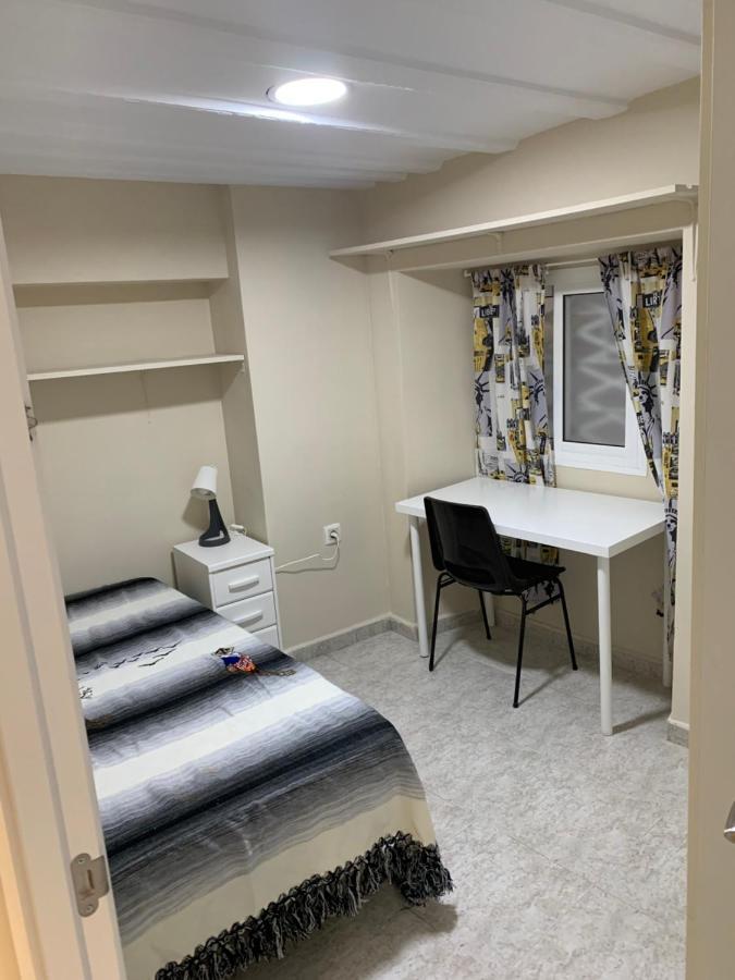 Apartamento En Cadiz Capital Luaran gambar